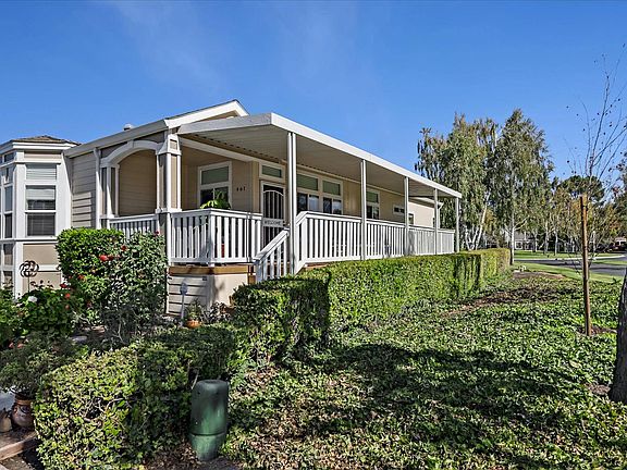 3rd image of 461 Mill Pond Dr