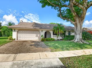 2801 NW 26th Ct, Boca Raton, FL 33434