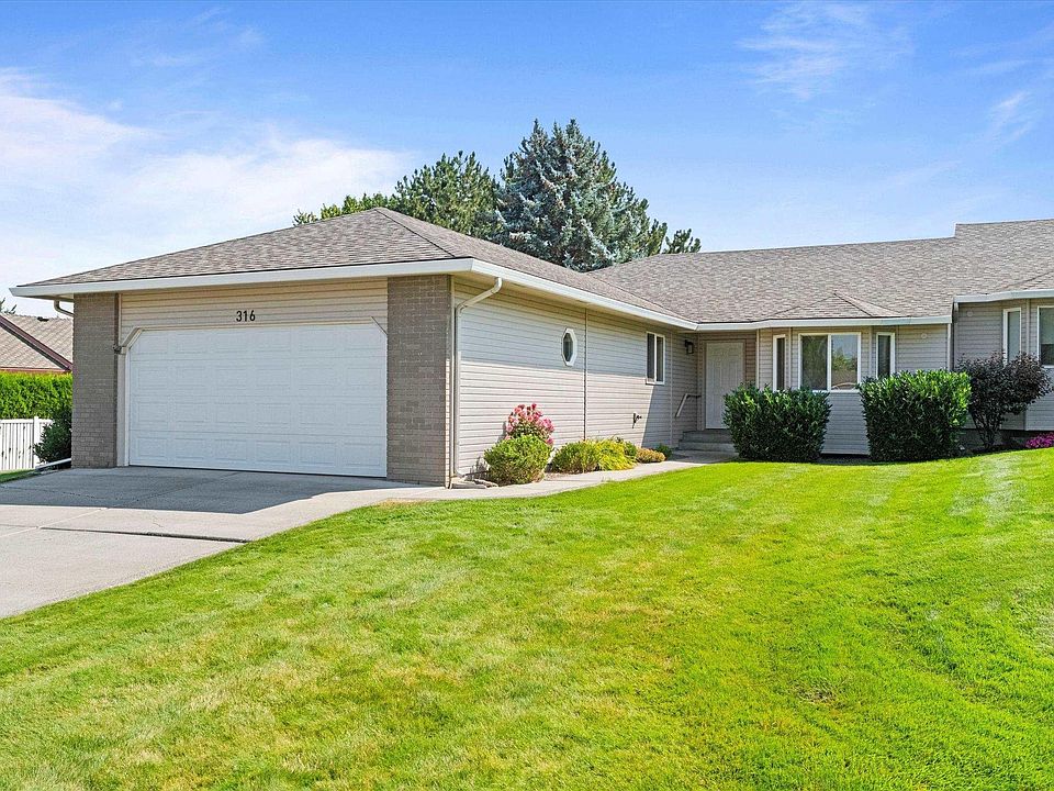 1st image of 316 W Canyon Lakes Dr