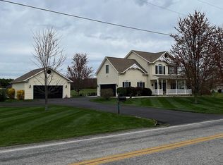 1015 Hoffman Home Rd, Gettysburg, PA 17325