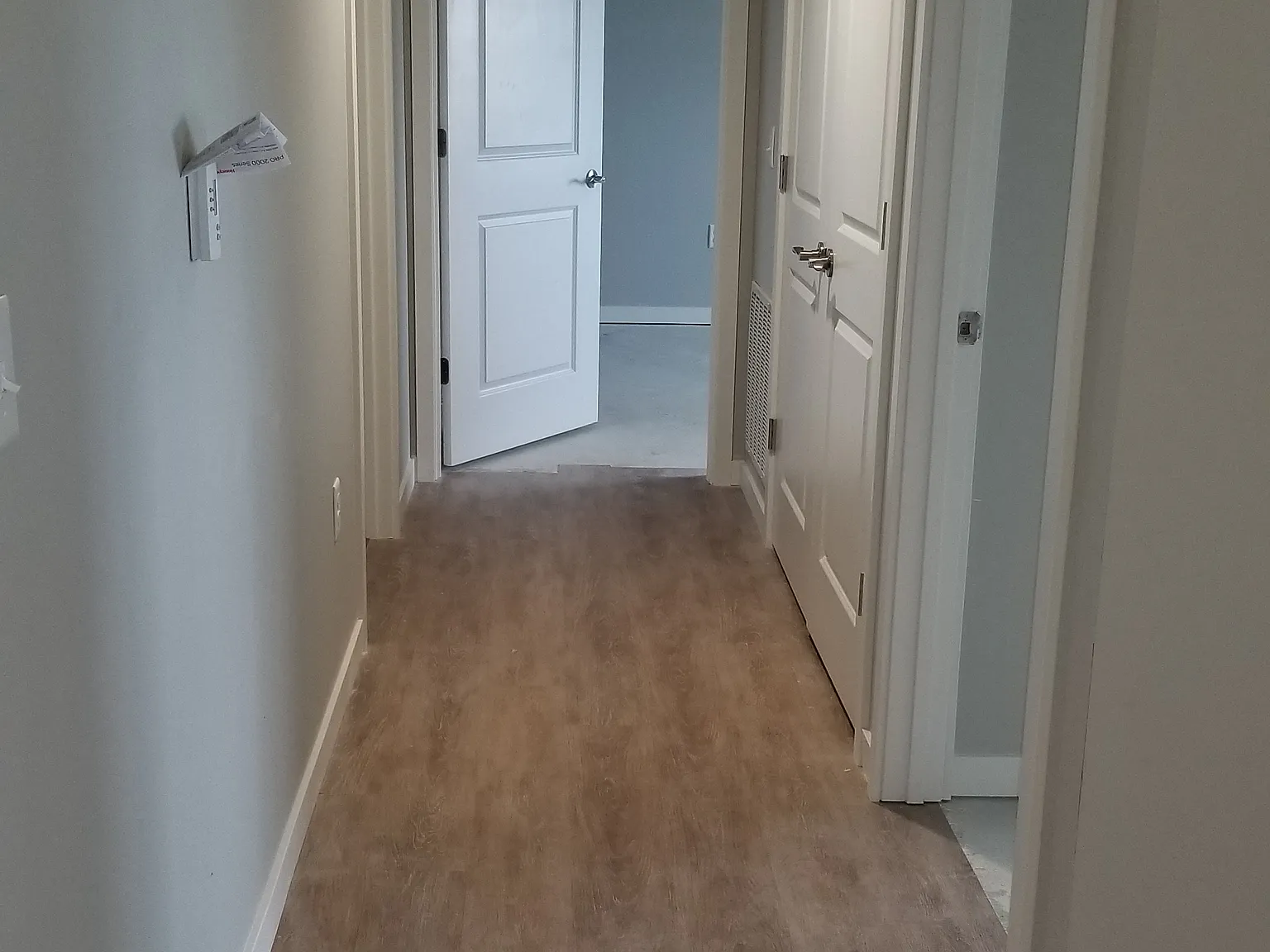 2 bed, 1250 sqft, $1,275 — Photo 3