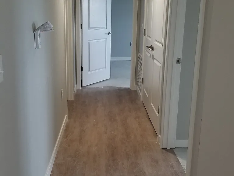 813 S Irish Rd #7 — Photo 3