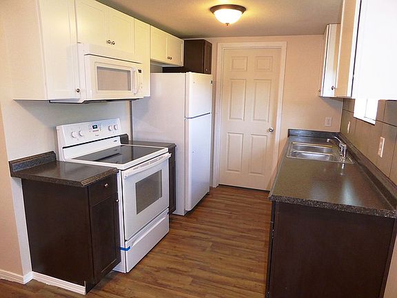 New cabinets, appliances