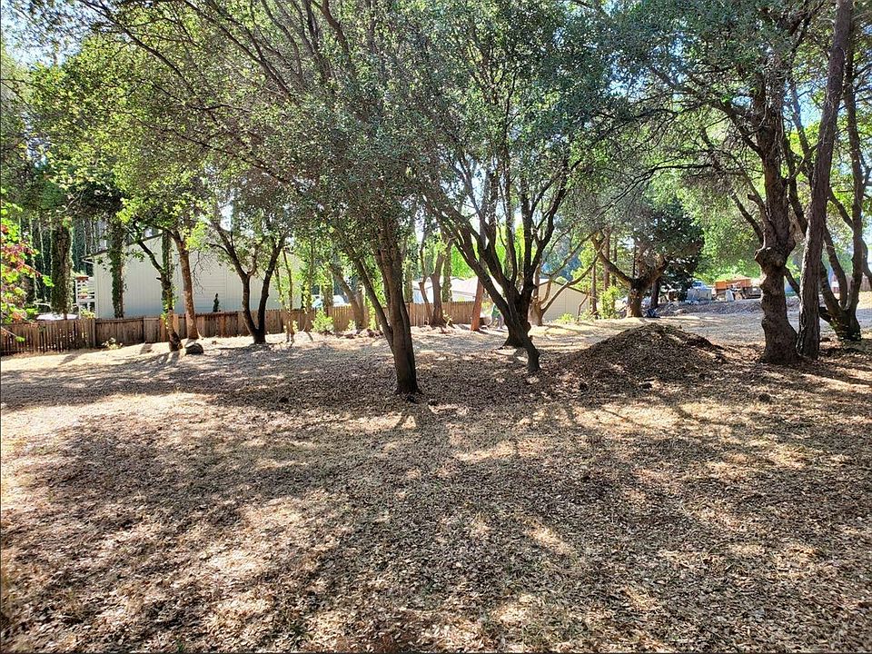 2nd image of 3394 La Canada Dr