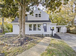 6816 Duke Dr, Alexandria, VA 22307