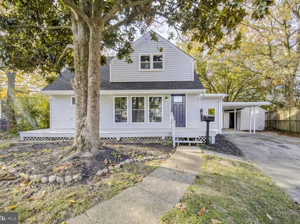 6816 Duke Dr, Alexandria, VA 22307