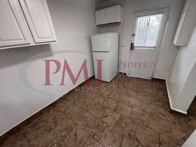 517 E. Las Cruces #3 — Photo 11