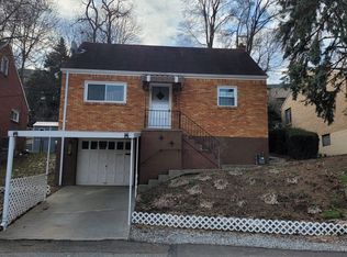 2051 Plainview Ave, Pittsburgh, PA