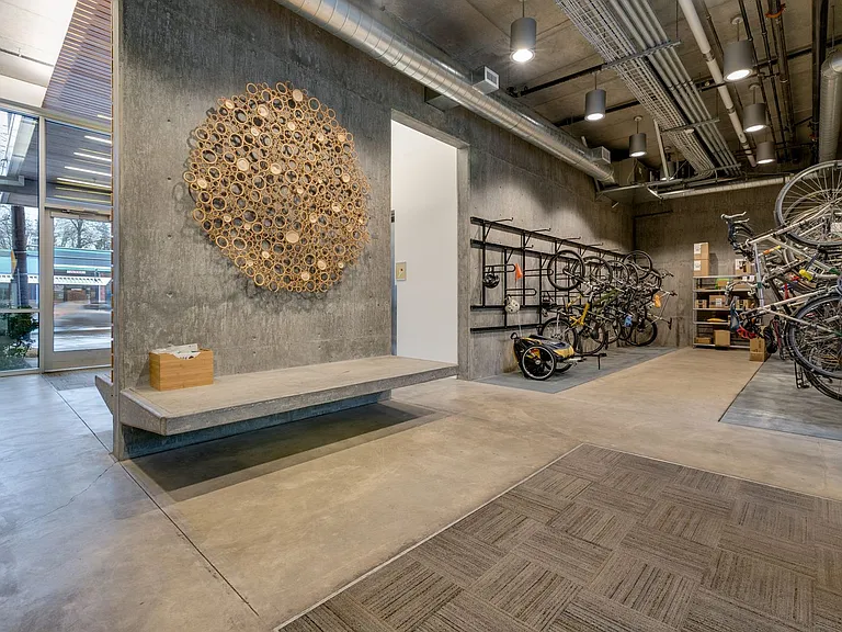 1455 N Killingsworth St #417 — Photo 3