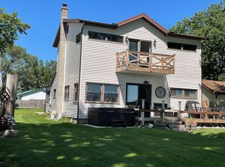 W 820 N, Shipshewana, IN 46565