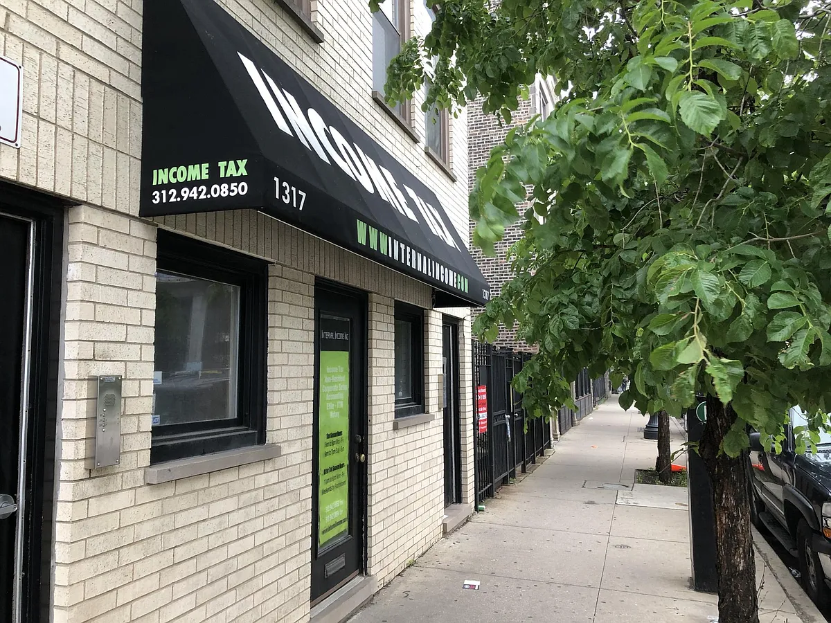 Building Photo - 1317 W Taylor St #2R