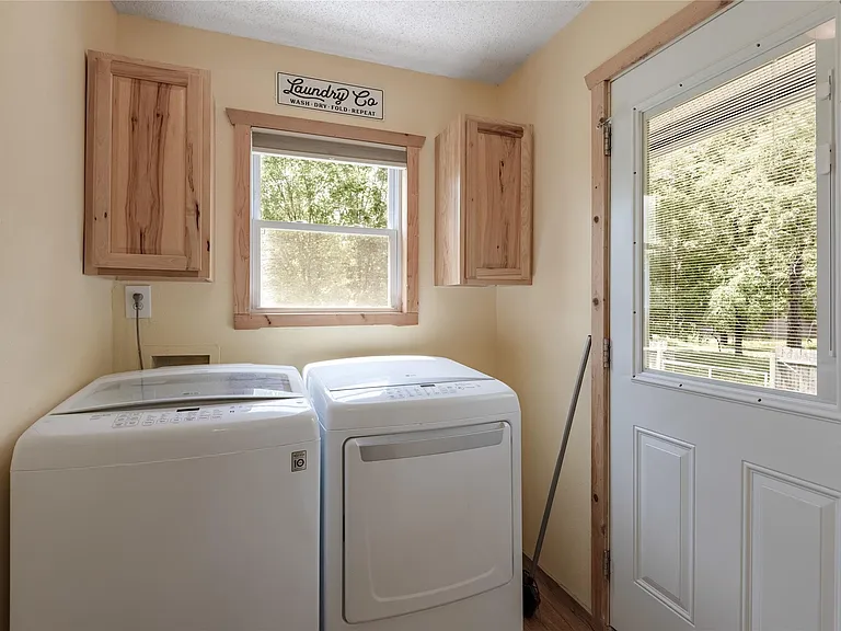 86 Oak Hill Dr — Photo 10