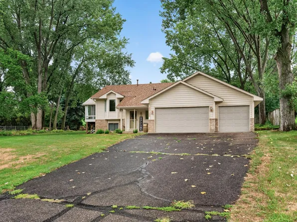 22160 Jude Ave N, Forest Lake, MN 55025