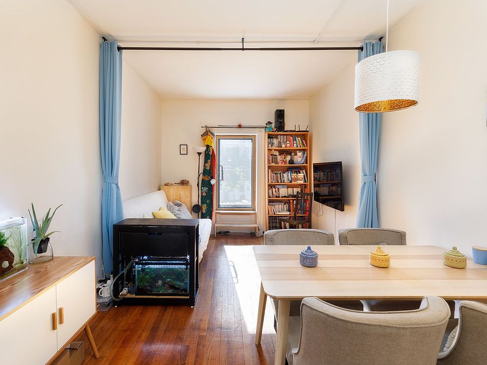 1st image of 154 W 76th St APT 9