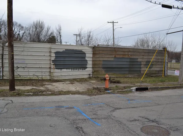 2330 Maple St, Louisville, KY 40211