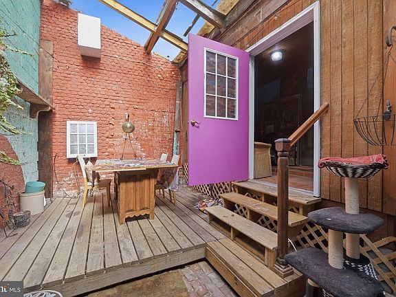 3rd image of 1720 Aliceanna St