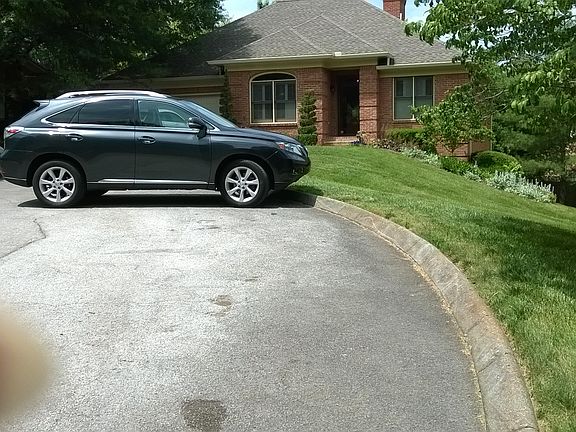 3rd image of 1411 Coachman Ln