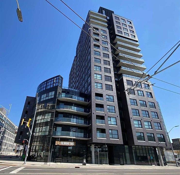 1st image of 1 Victoria St S #904
