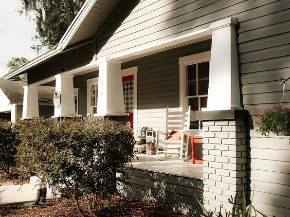 818 SW 2nd St, Trenton, FL 32693