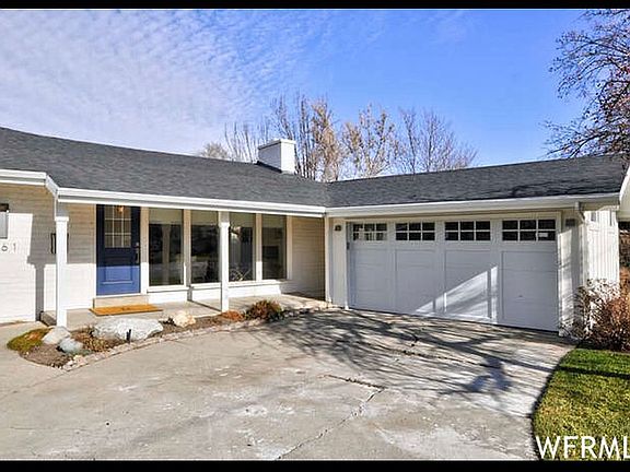 3rd image of 1761 E Southmoor Dr