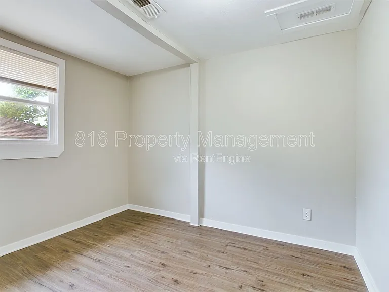5218 Highland Ave — Photo 29