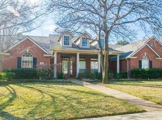 1912 Bridgestone Dr, Corinth, TX 76210