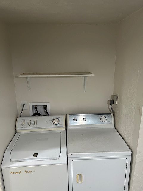 In-unit laundry