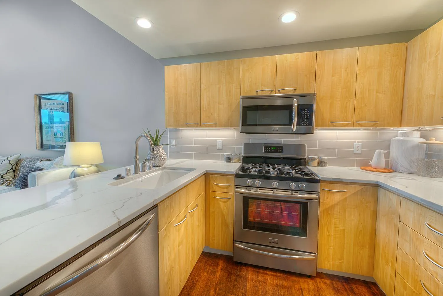 Heritage Place Condos — Photo 4