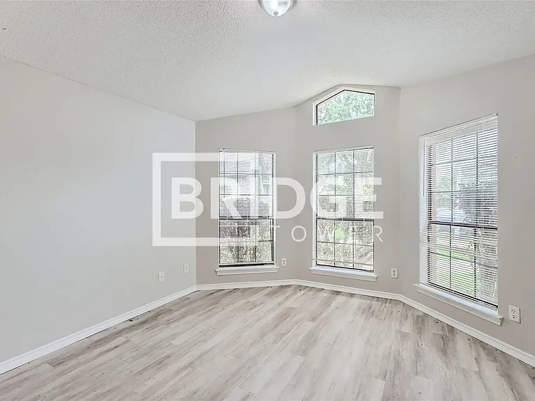 7404 Rutgers Cir #A — Photo 4