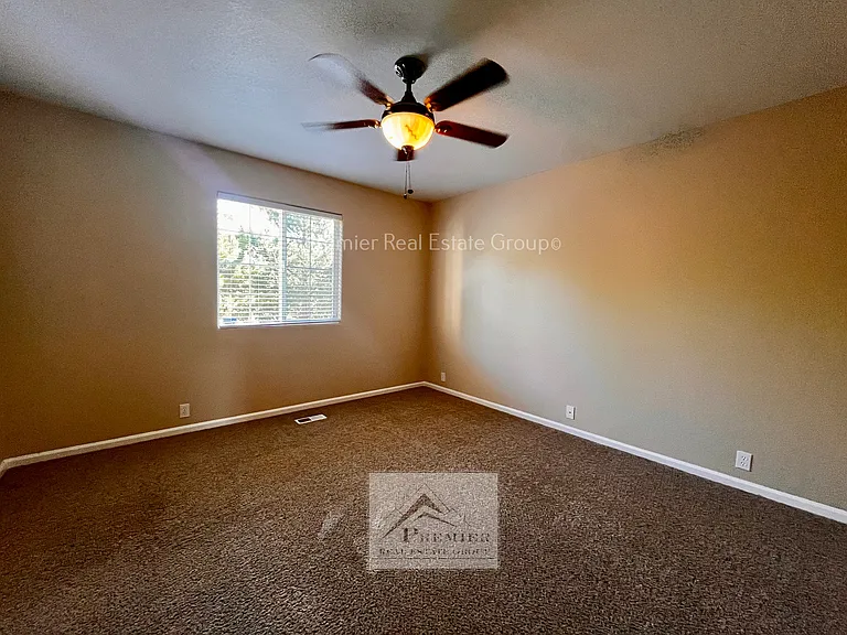 2837 Tumblewood Grv — Photo 9