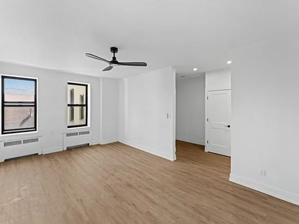 20 93rd St APT 3C, Brooklyn, NY 11209