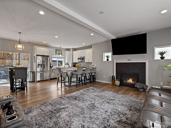 4th image of 8810 S L Street