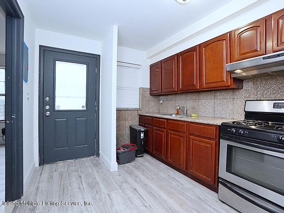 3rd image of 179 Pond Way #A