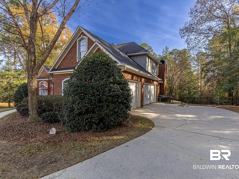 7316 Northbrook Cir — Photo 3