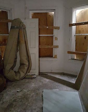 3rd image of 6041 S Marshfield Ave