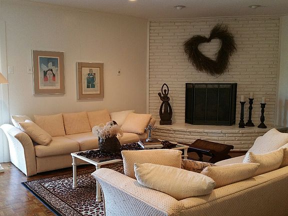 2nd image of 4431 Myerwood Ln