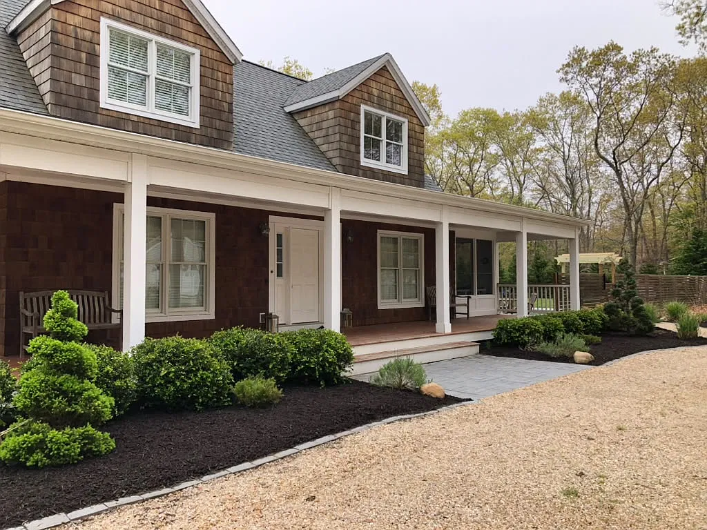 Private 4BR, 4BA East Hampton Oasis with Pool & Cabana — Photo 4