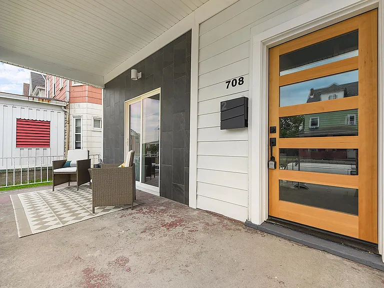 708 E 13th Ave #1 — Photo 4