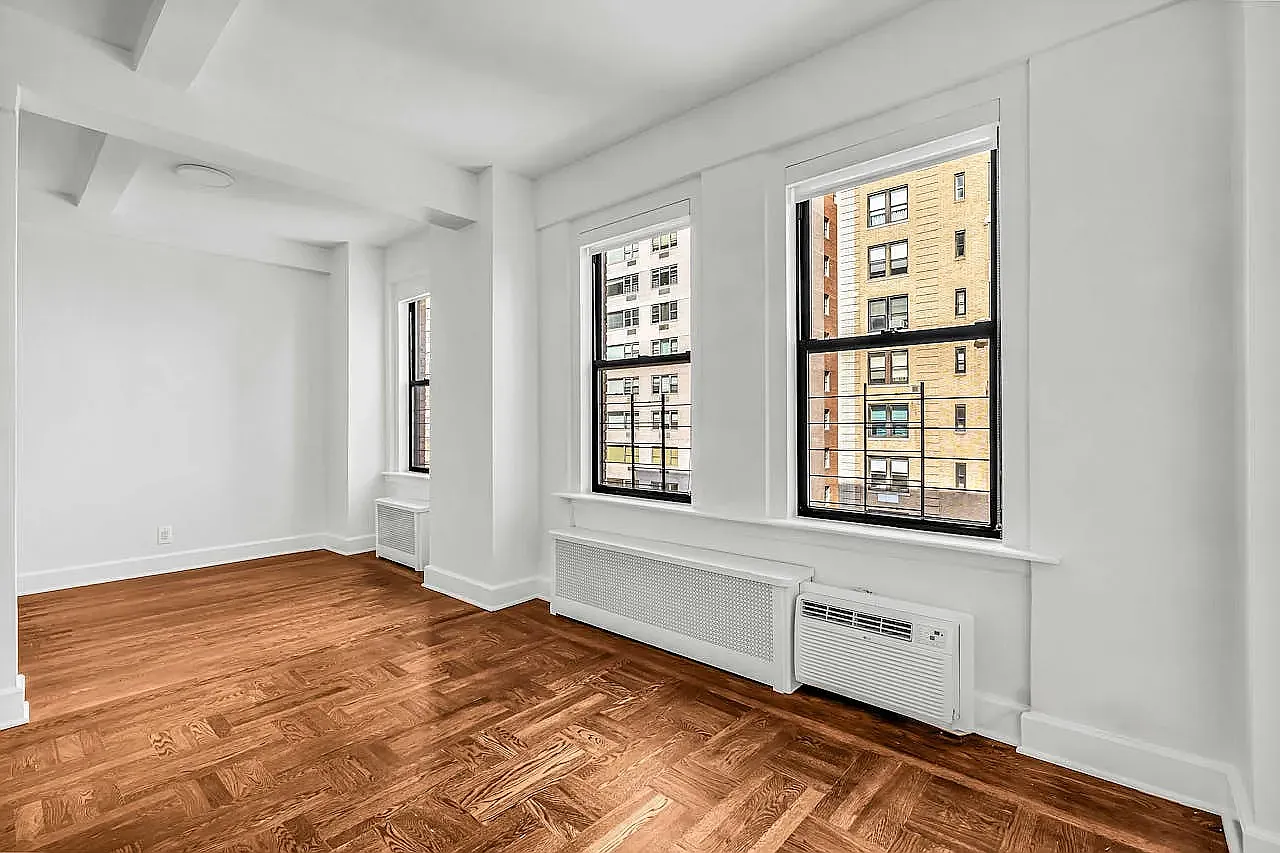 12 East 86th Street — Photo 3