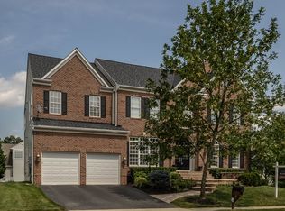 21492 Glebe View Dr, Ashburn, VA 20148