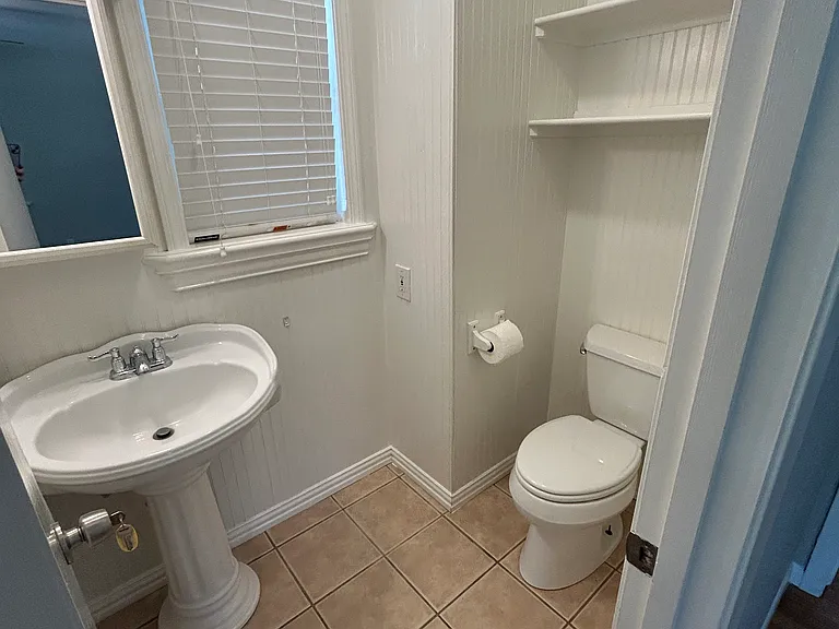 1107 Eric Ave — Photo 11