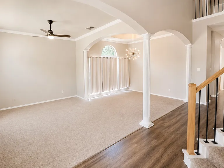 2416 McCarran Dr — Photo 19