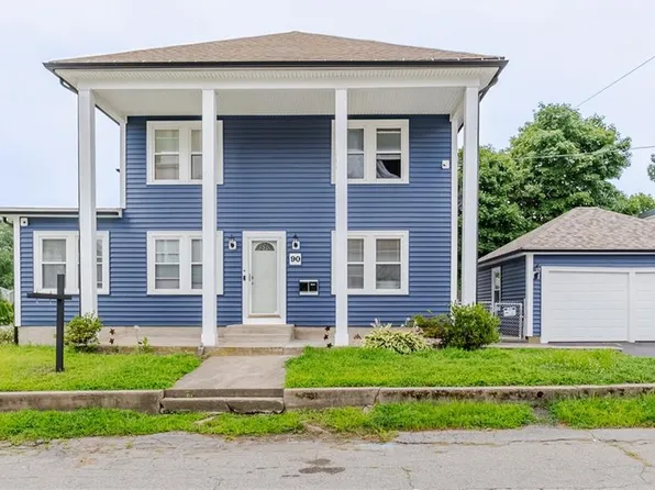 90 Pond St, West Warwick, RI 02893