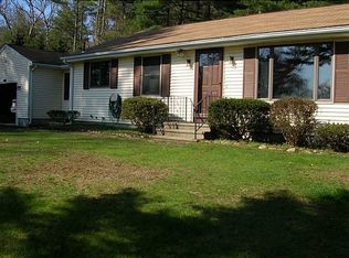 201 Saunders Brook Rd, Glocester, RI 02814