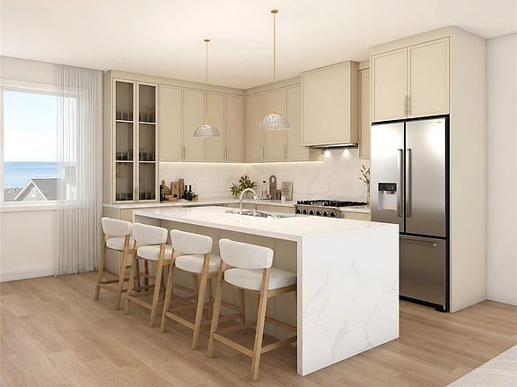 5th image of 642 Lampson St #1