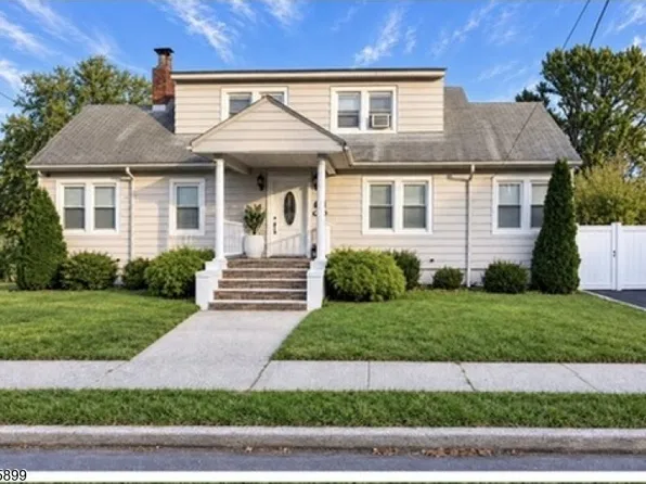 1975 Rutherford St, Rahway City, NJ 07065