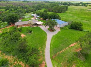 19226 Highway 6, Sayre, OK 73662