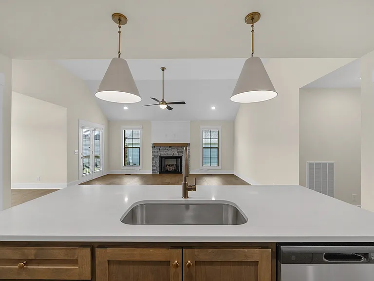 1605 Collins View Way — Photo 12