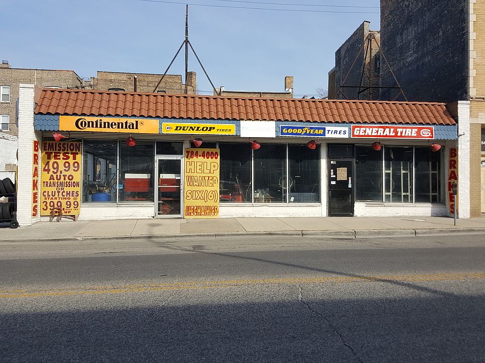 2nd image of 5447 N Lincoln Ave