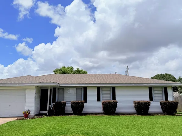 1412 Lamar Ave, Nederland, TX 77627